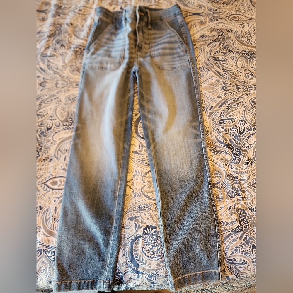 WHBM Sculpt Straight Cropped Jeans